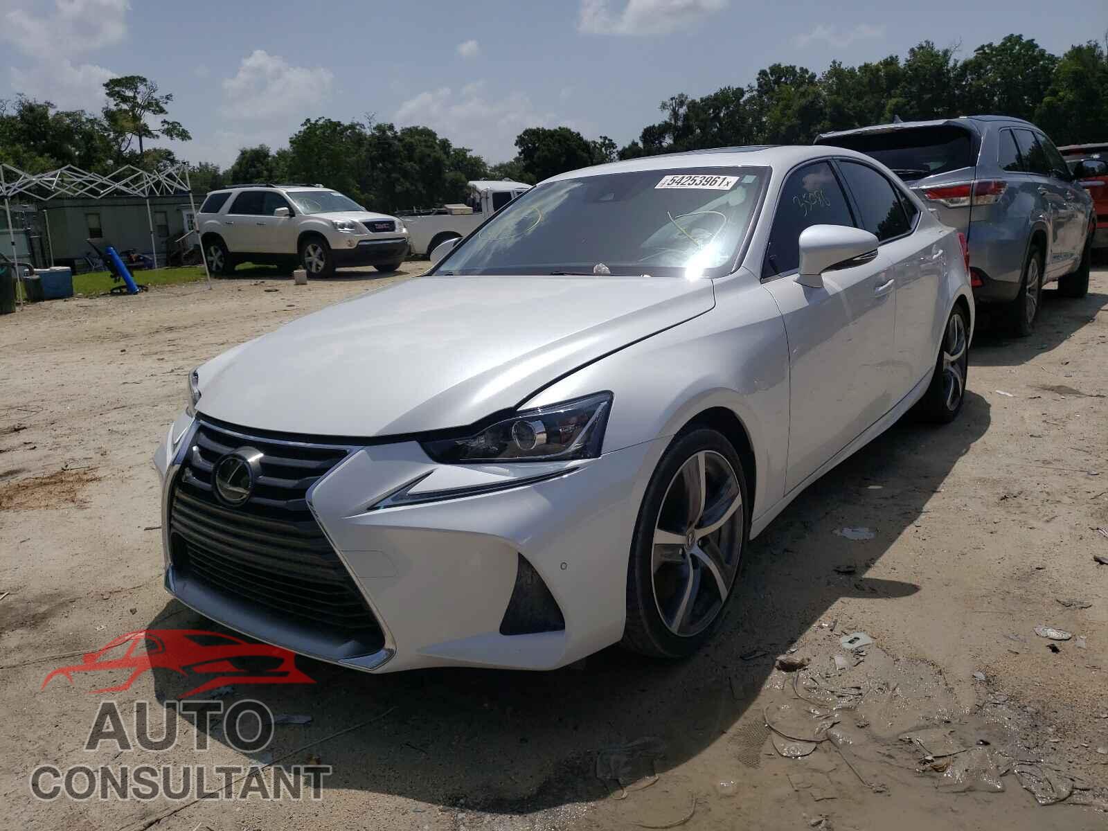 LEXUS IS 2018 - JTHBA1D22J5070870
