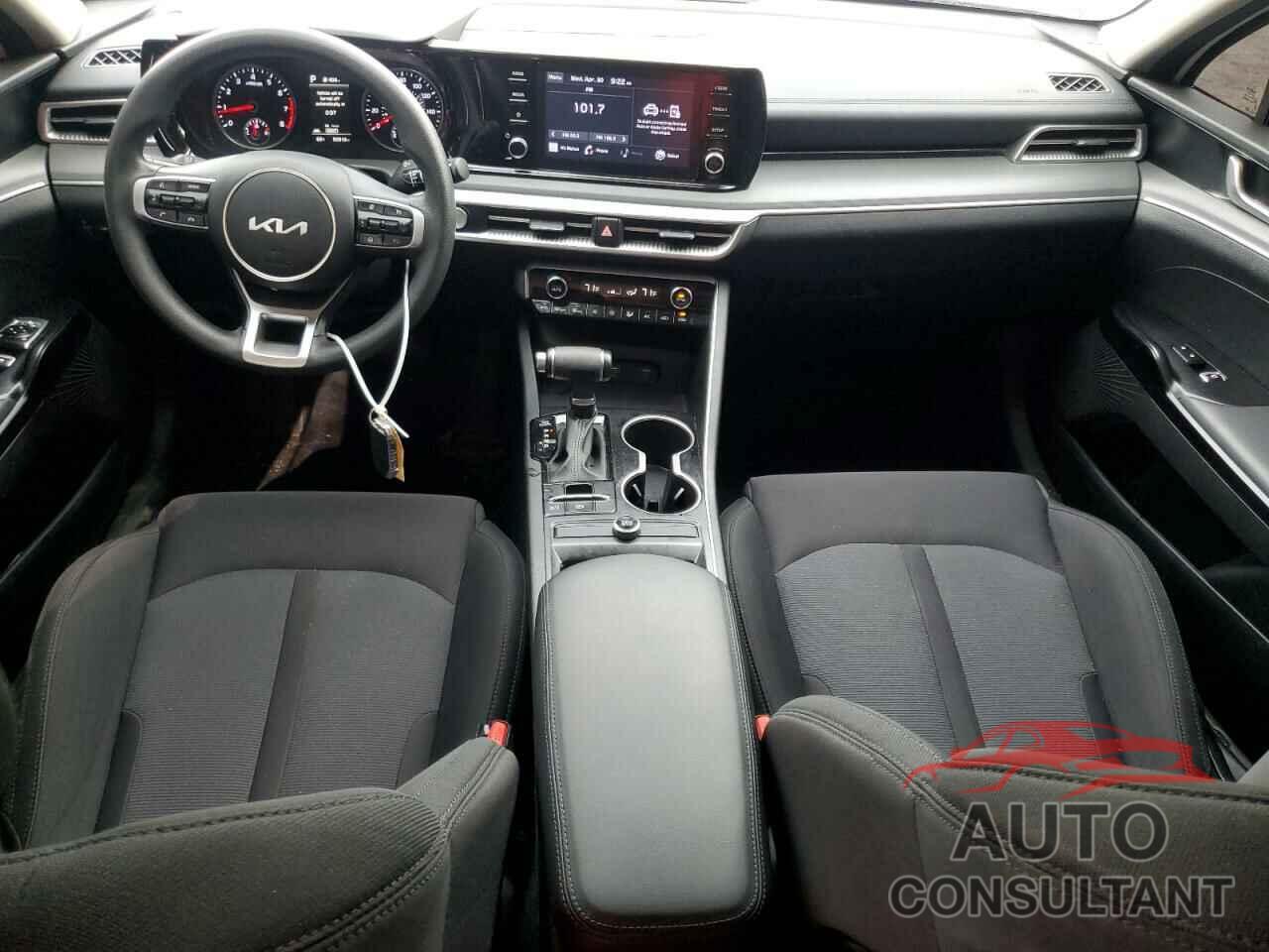 KIA K5 2023 - 5XXG14J26PG199230