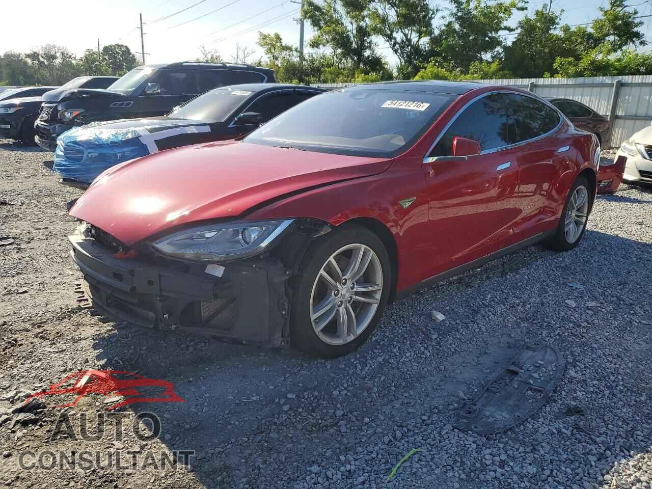 TESLA MODEL S 2015 - 5YJSA1V27FF098010