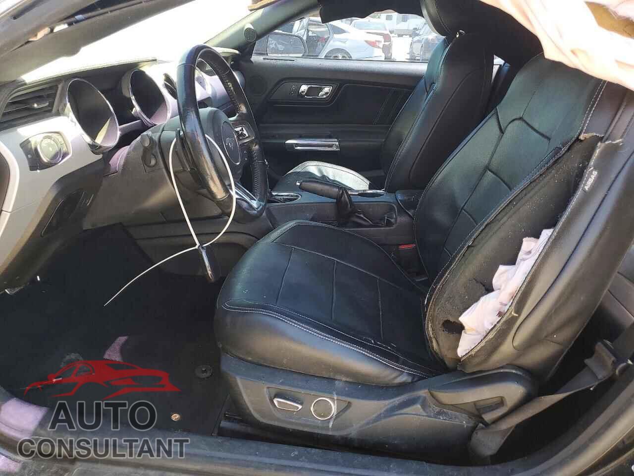 FORD MUSTANG 2017 - 1FA6P8TH9H5218657