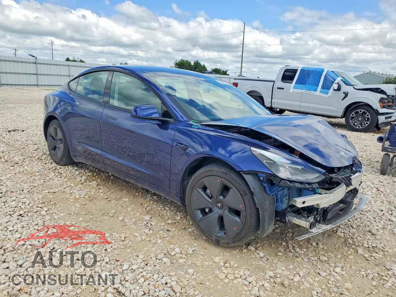 TESLA MODEL 3 2022 - 5YJ3E1EB8NF179993
