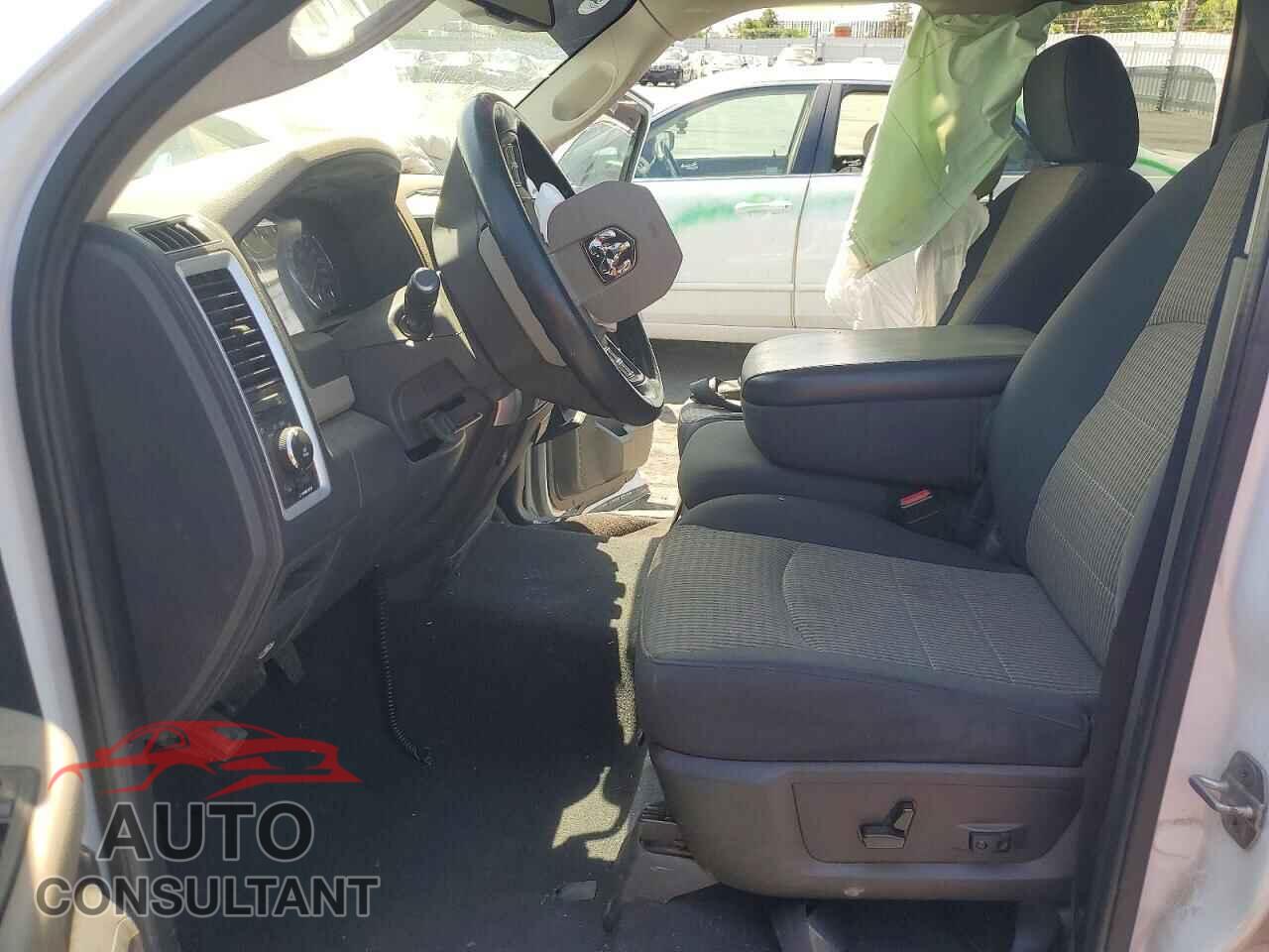 DODGE RAM 1500 2012 - 1C6RD7GT7CS146741
