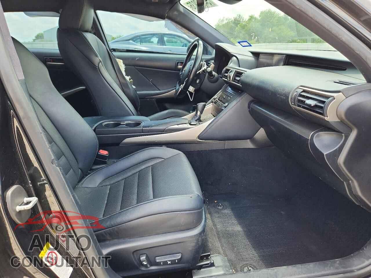 LEXUS IS 2017 - JTHCM1D24H5019389