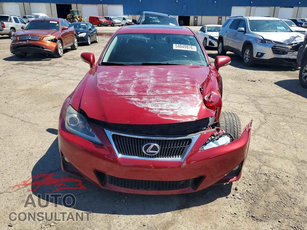 LEXUS IS 2011 - JTHCF5C24B5045453