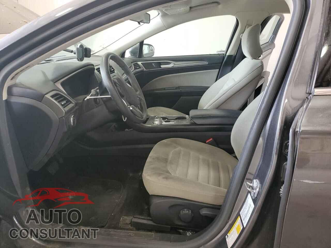 FORD FUSION 2017 - 3FA6P0G73HR340141