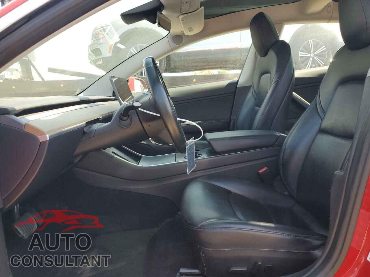 TESLA MODEL 3 2018 - 5YJ3E1EA4JF061733