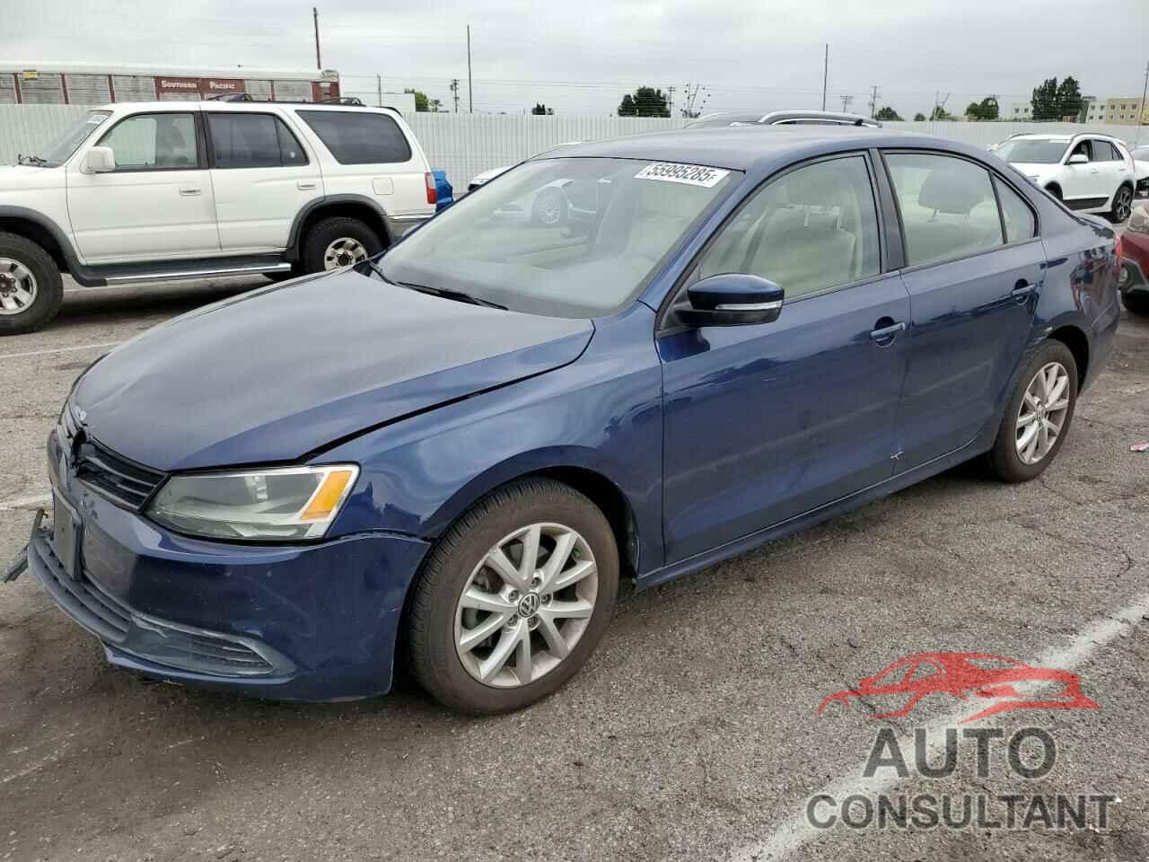 VOLKSWAGEN JETTA 2011 - 3VWDZ7AJ8BM329825