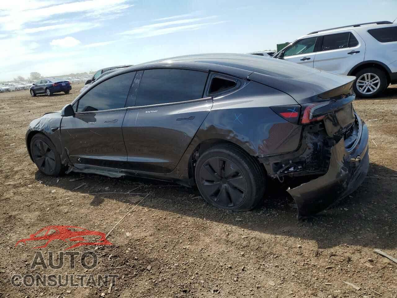 TESLA MODEL 3 2024 - 5YJ3E1EA9RF783758