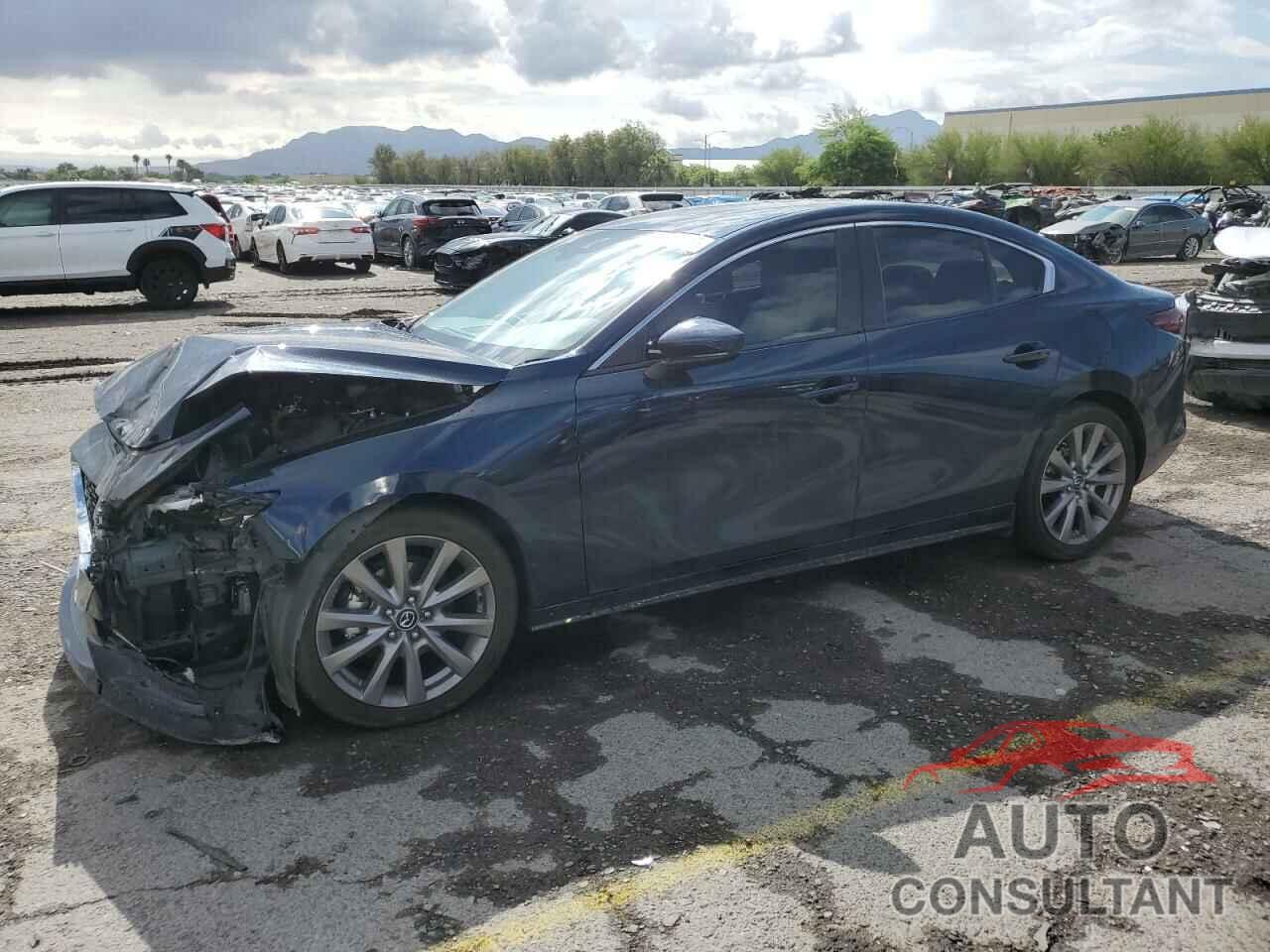 MAZDA 3 2019 - JM1BPBAM9K1118238