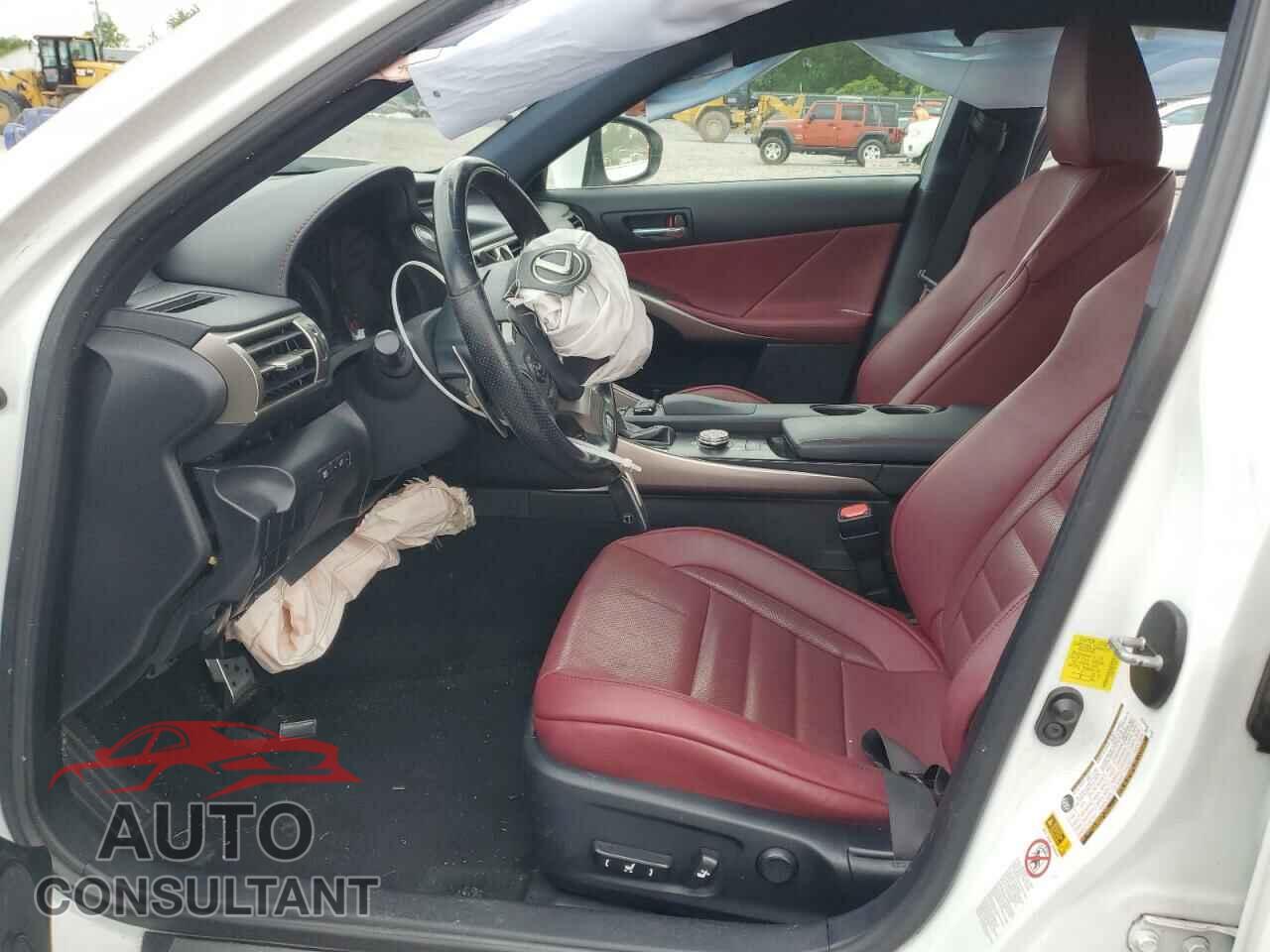 LEXUS IS 2015 - JTHBF1D23F5081109