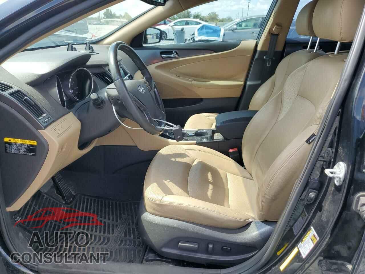 HYUNDAI SONATA 2012 - KMHEC4A4XCA054079