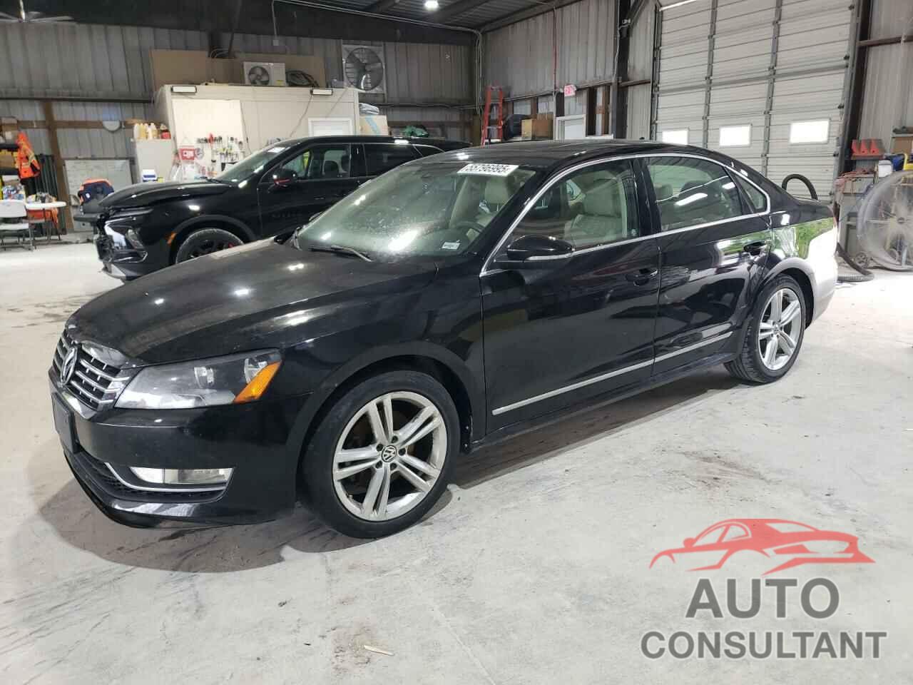 VOLKSWAGEN PASSAT 2012 - 1VWCN7A32CC086847
