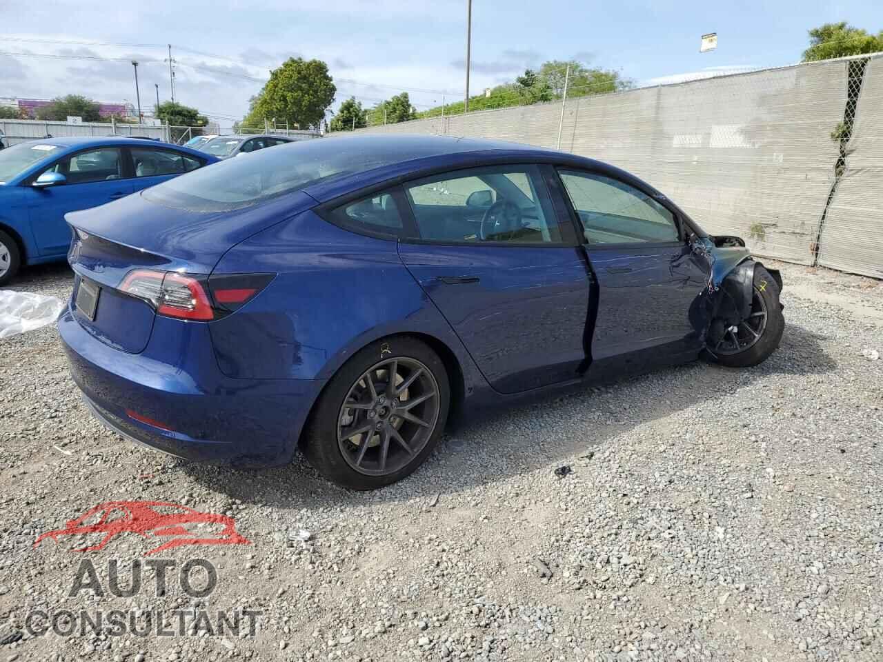 TESLA MODEL 3 2023 - 5YJ3E1EA4PF695083