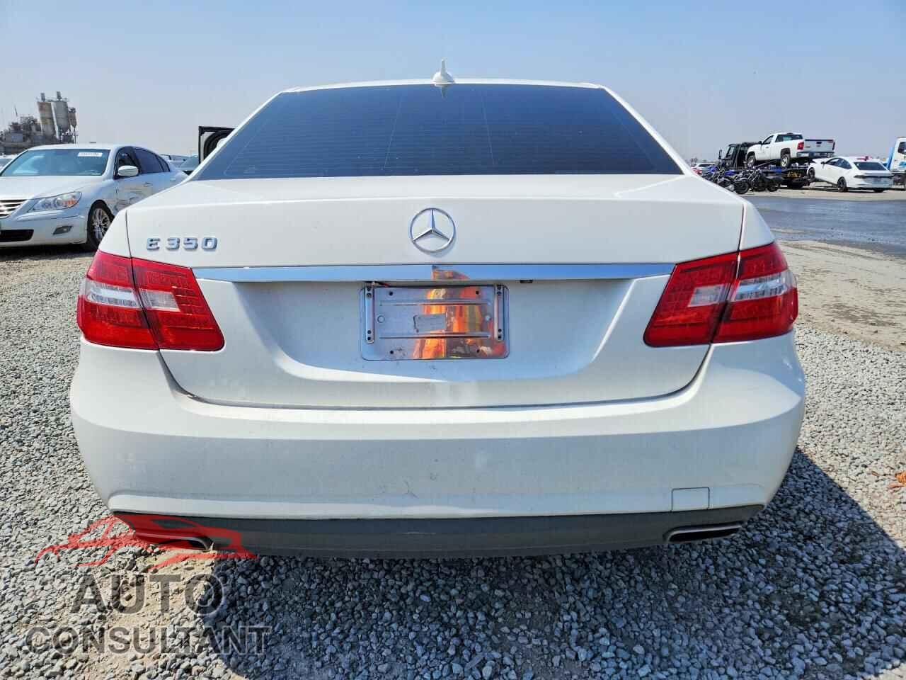 MERCEDES-BENZ E-CLASS 2013 - WDDHF5KB8DA704353