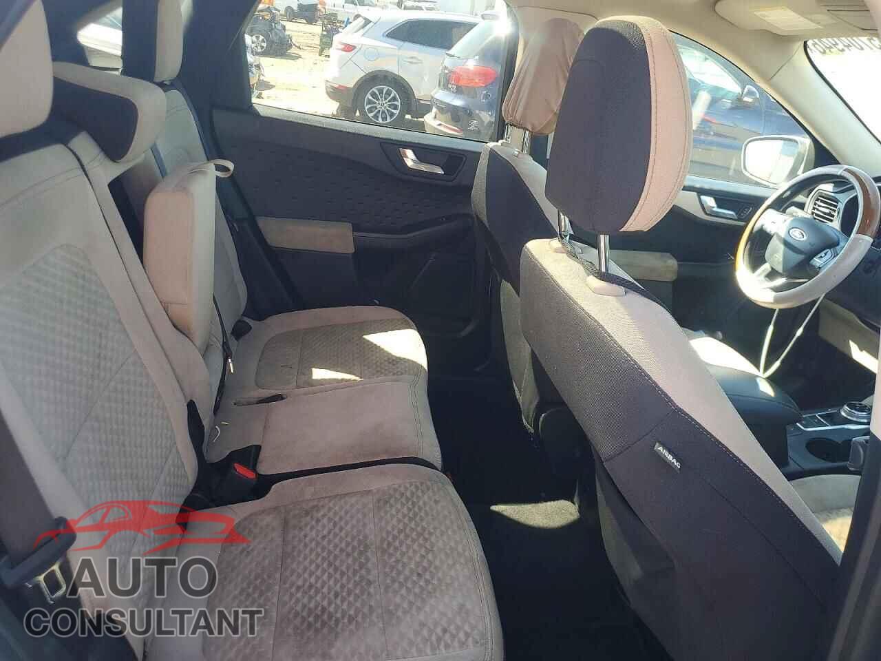 FORD ESCAPE 2020 - 1FMCU0G63LUA38536