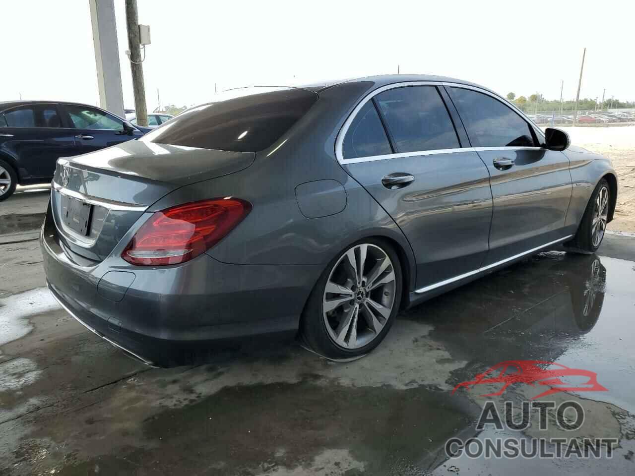 MERCEDES-BENZ 170-CLASS 2018 - 55SWF4HB3JU243499