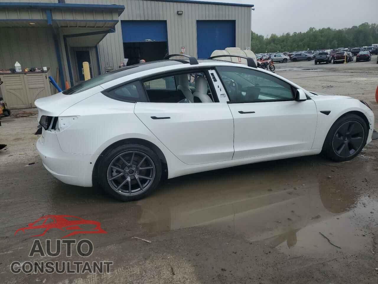 TESLA MODEL 3 2022 - 5YJ3E1EB4NF155108
