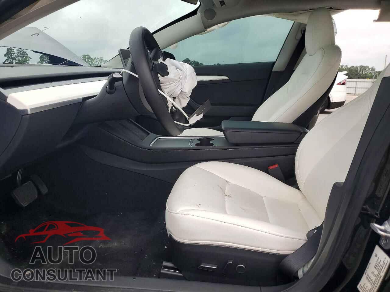 TESLA MODEL 3 2023 - 5YJ3E1EA4PF552845