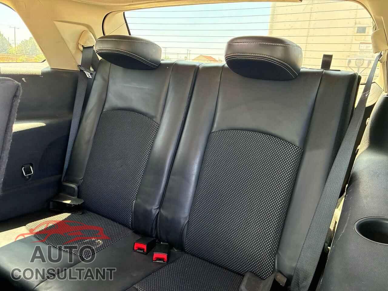 DODGE JOURNEY 2017 - 3C4PDDGG4HT553469