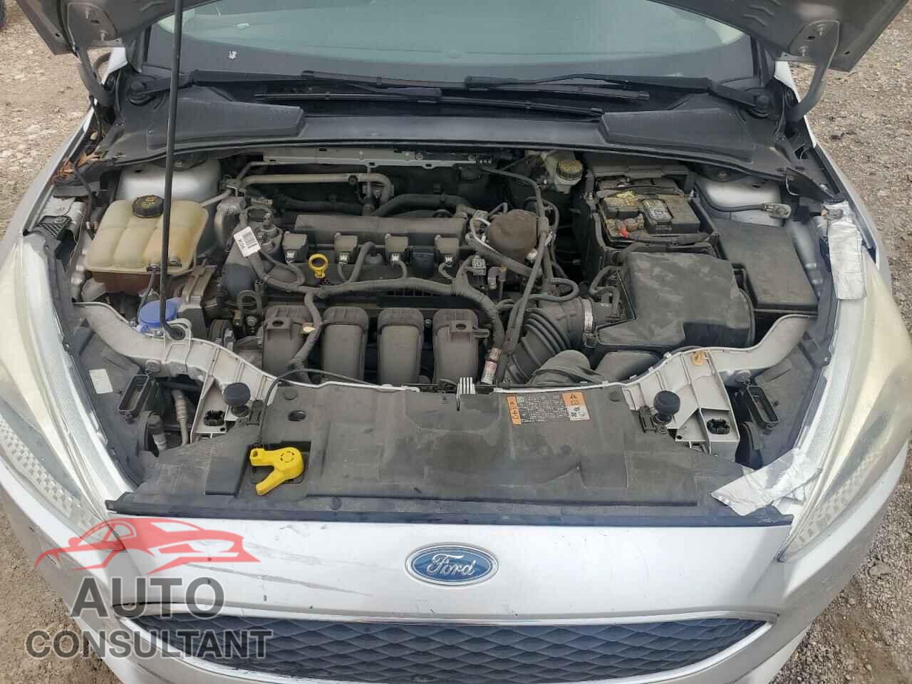 FORD FOCUS 2015 - 1FADP3K20FL223259