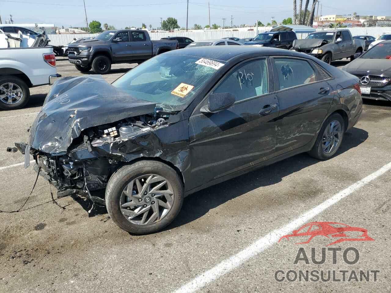 HYUNDAI ELANTRA 2024 - KMHLM4DG3RU710592
