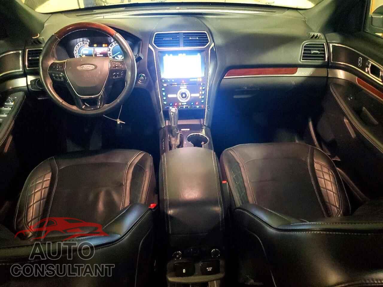 FORD EXPLORER 2018 - 1FM5K8HT8JGB42484