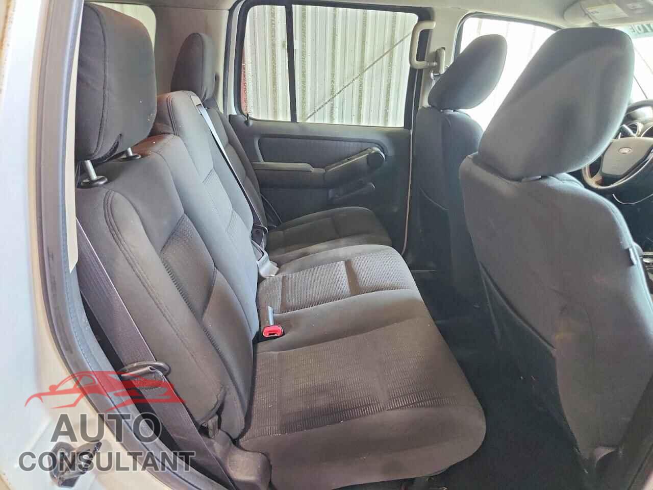 FORD EXPLORER 2009 - 1FMEU73E19UA23587