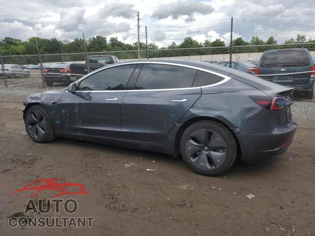 TESLA MODEL 3 2018 - 5YJ3E1EA3JF052716