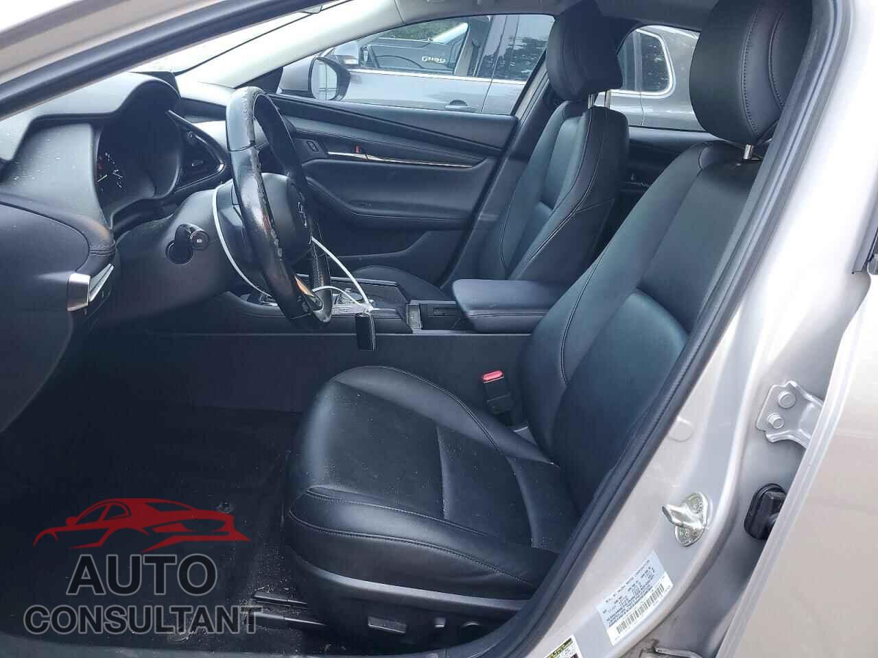MAZDA 3 2022 - JM1BPBCL6N1500221