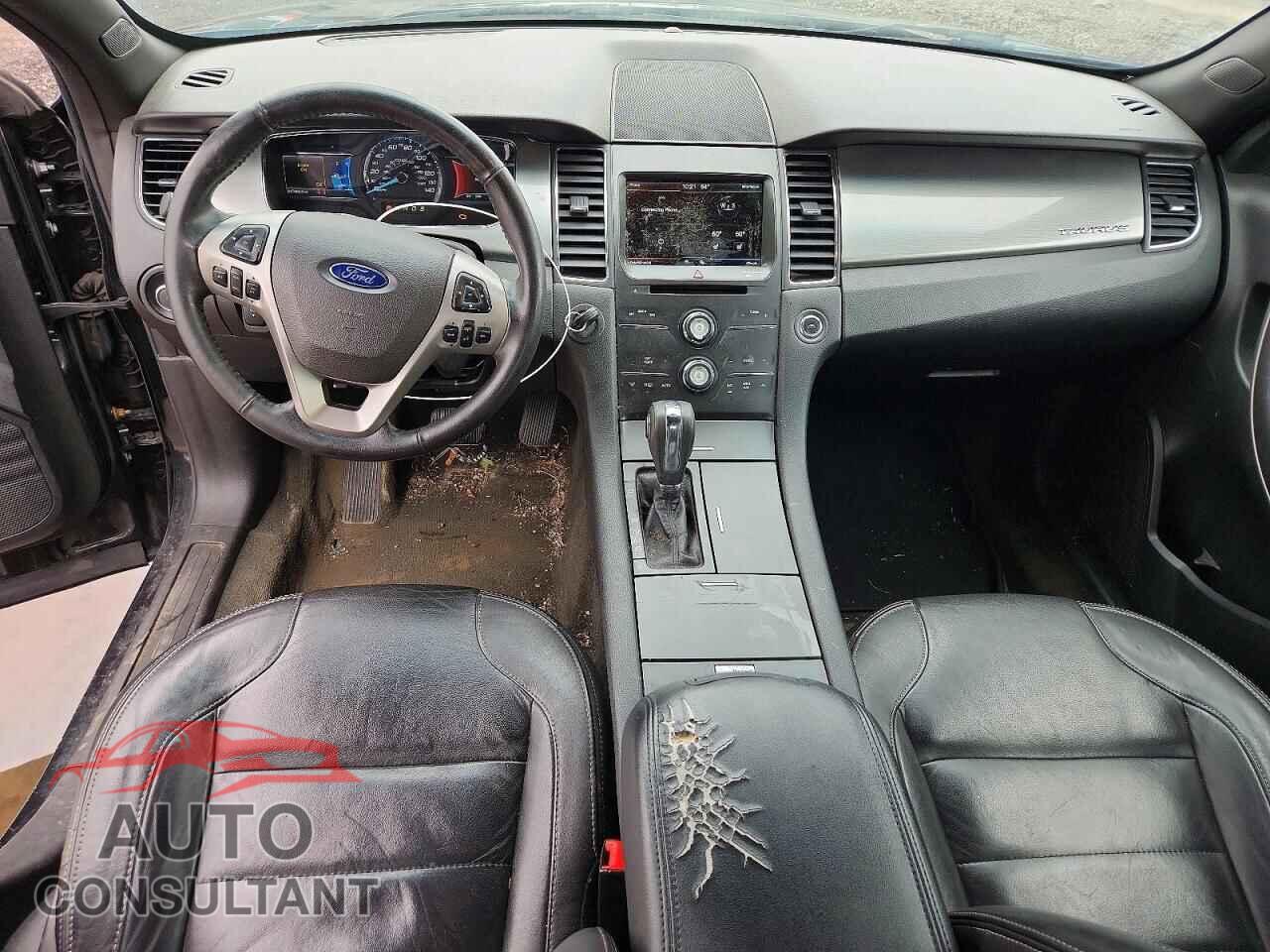 FORD TAURUS 2013 - 1FAHP2E85DG211898