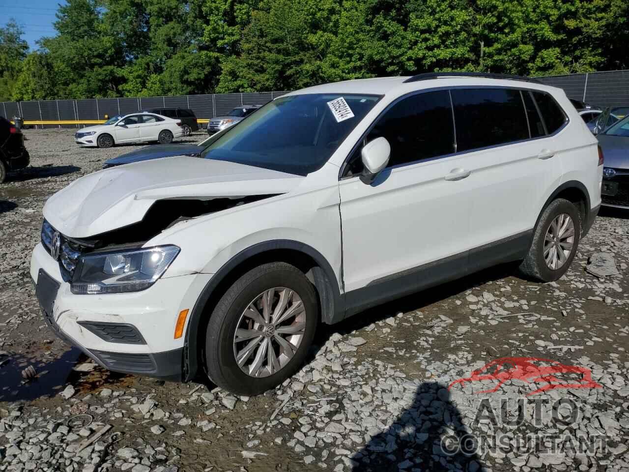 VOLKSWAGEN TIGUAN 2018 - 3VV3B7AX4JM090183