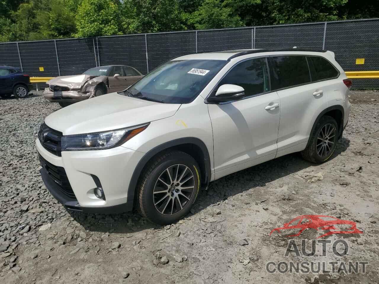 TOYOTA HIGHLANDER 2017 - 5TDJZRFH3HS519810