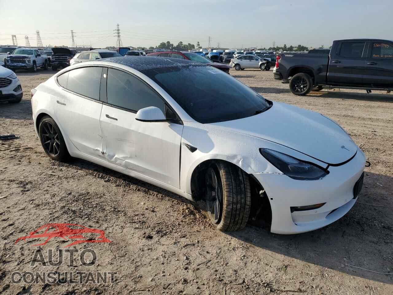 TESLA MODEL 3 2021 - 5YJ3E1EB7MF044096