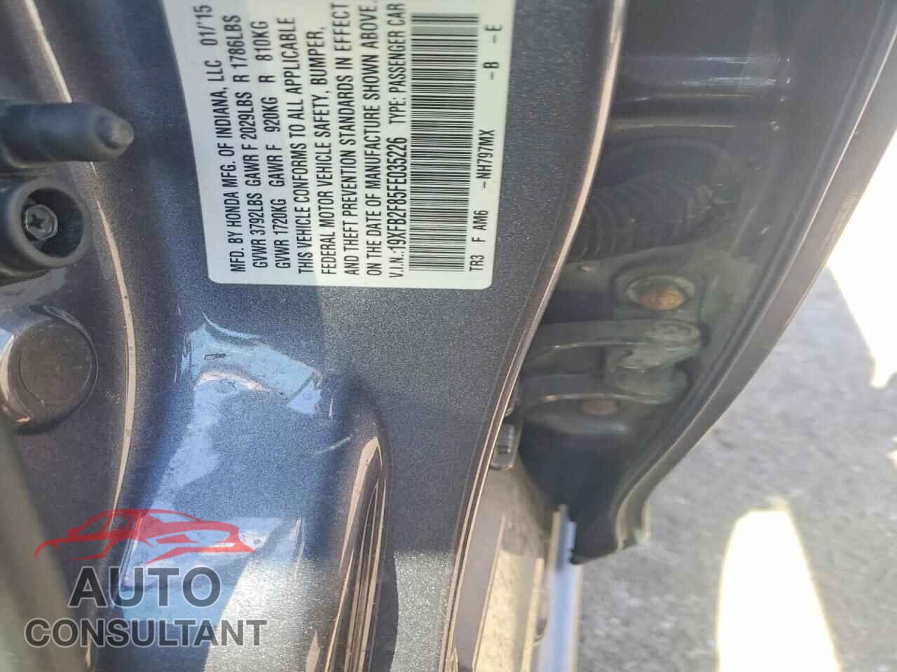 HONDA CIVIC 2015 - 19XFB2F85FE035226