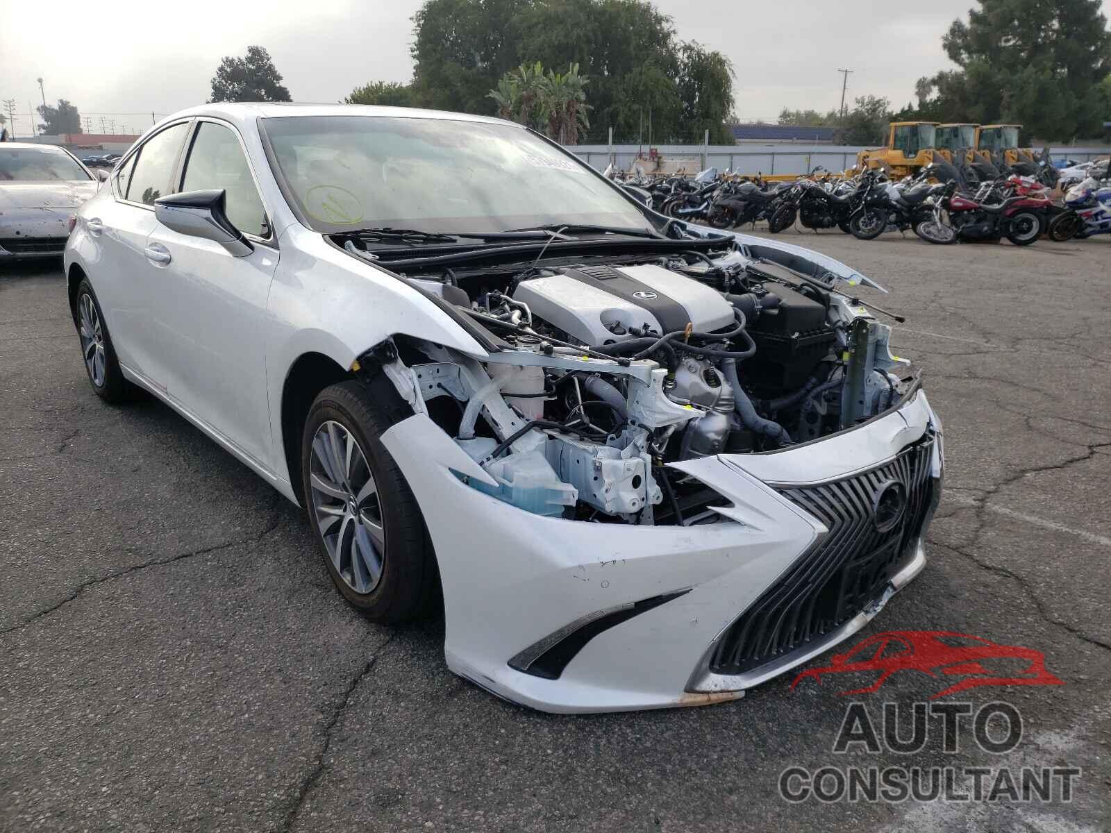 LEXUS ES350 2020 - 58ADZ1B10LU058484