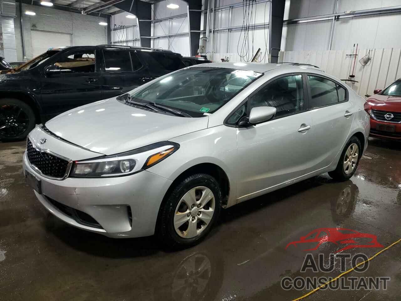 KIA FORTE 2017 - 3KPFK4A70HE085996