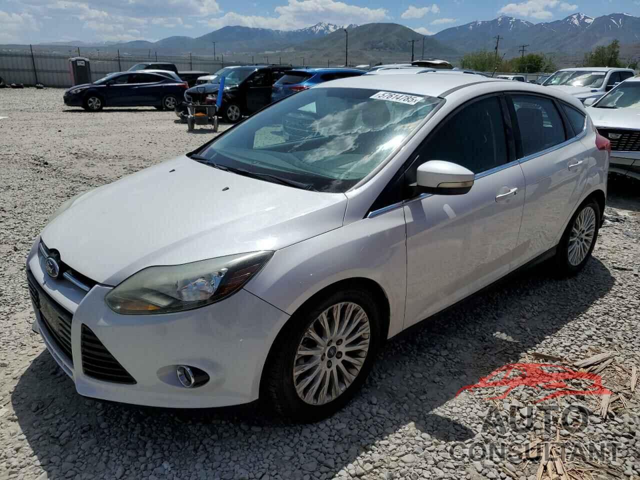 FORD FOCUS 2012 - 1FAHP3N21CL284970