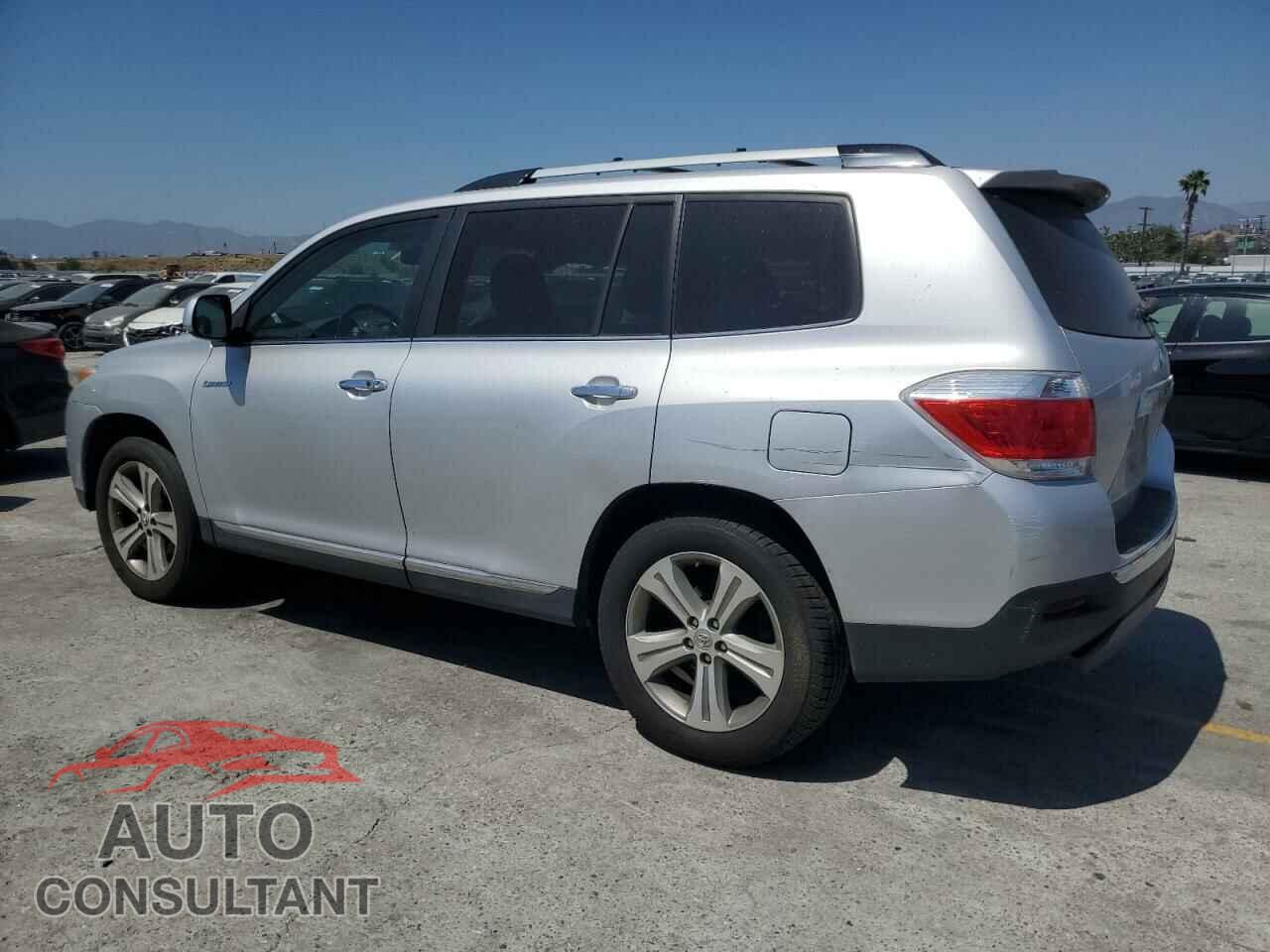 TOYOTA HIGHLANDER 2011 - 5TDYK3EH2BS024877