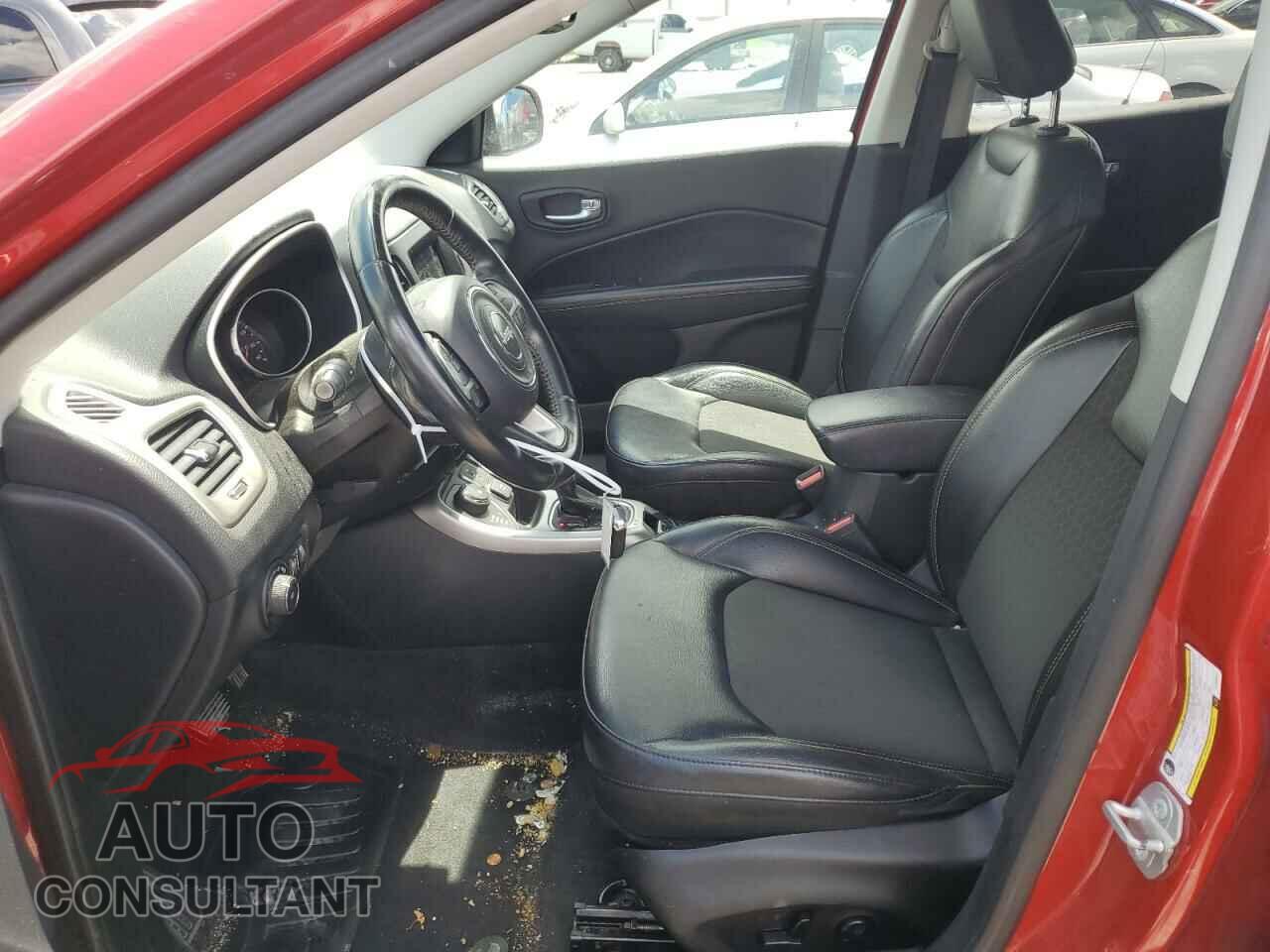 JEEP COMPASS 2018 - 3C4NJDBB2JT180627
