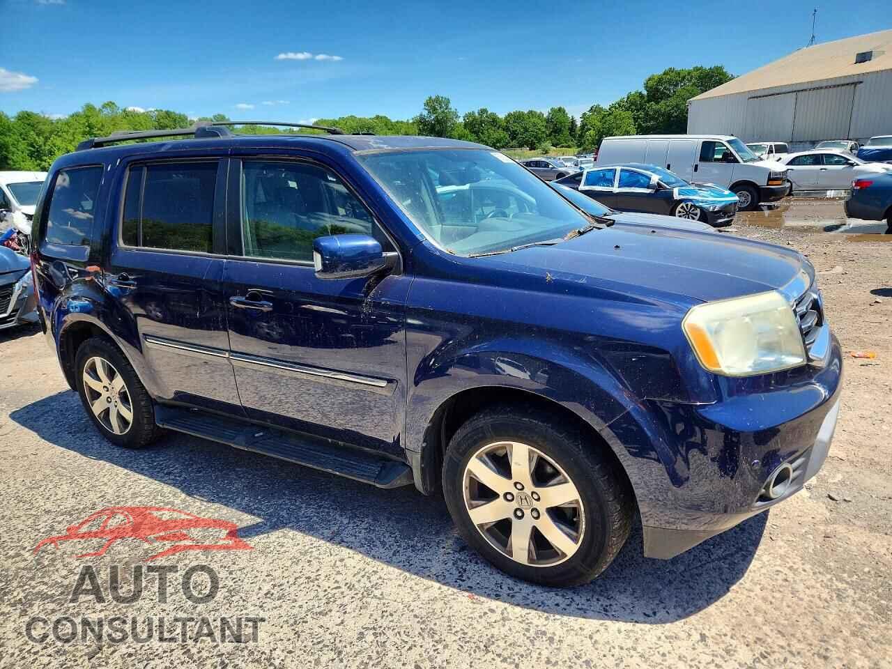HONDA PILOT 2013 - 5FNYF4H96DB048959