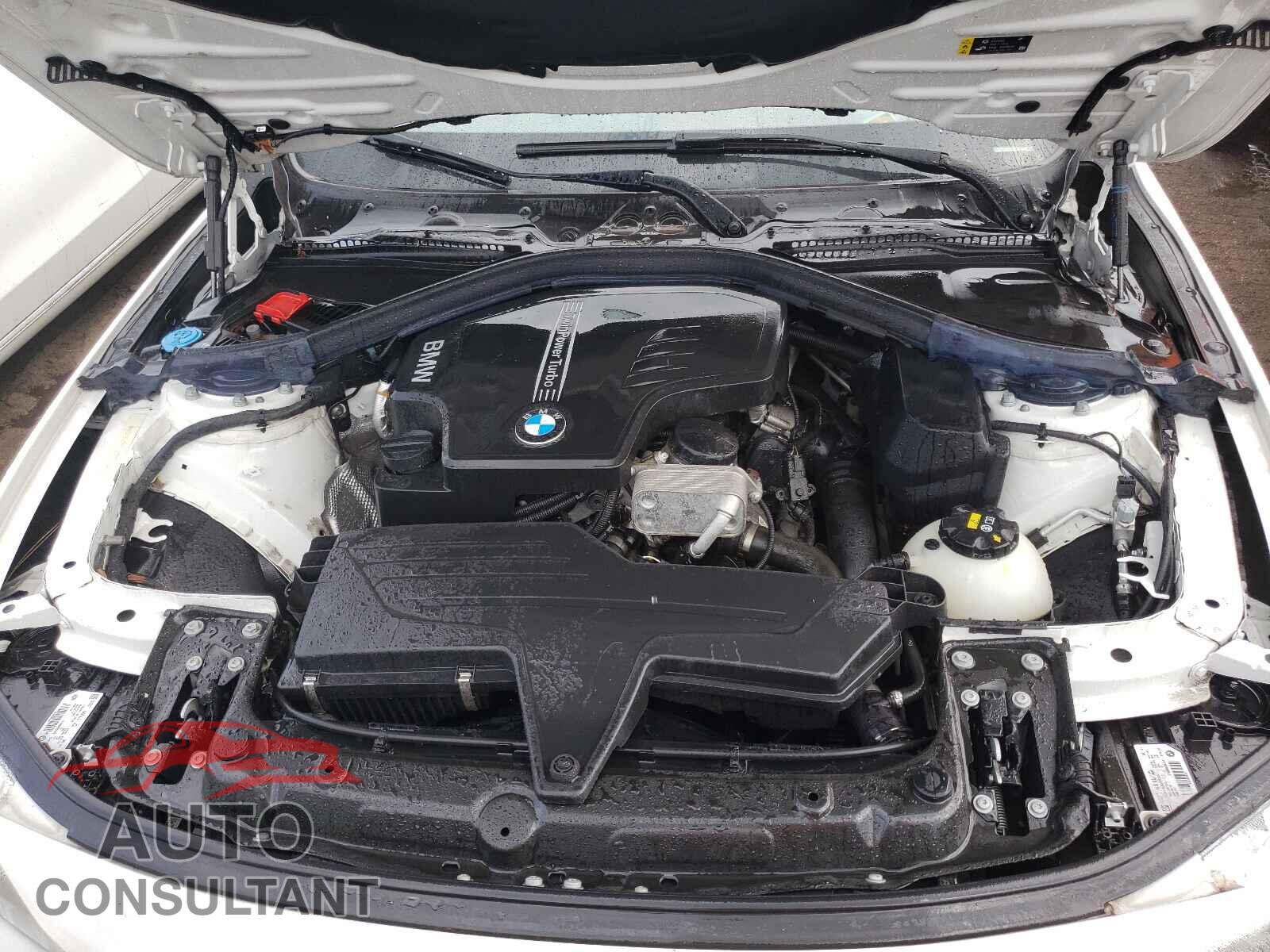 BMW 3 SERIES 2018 - WBA8A3C56JA357510