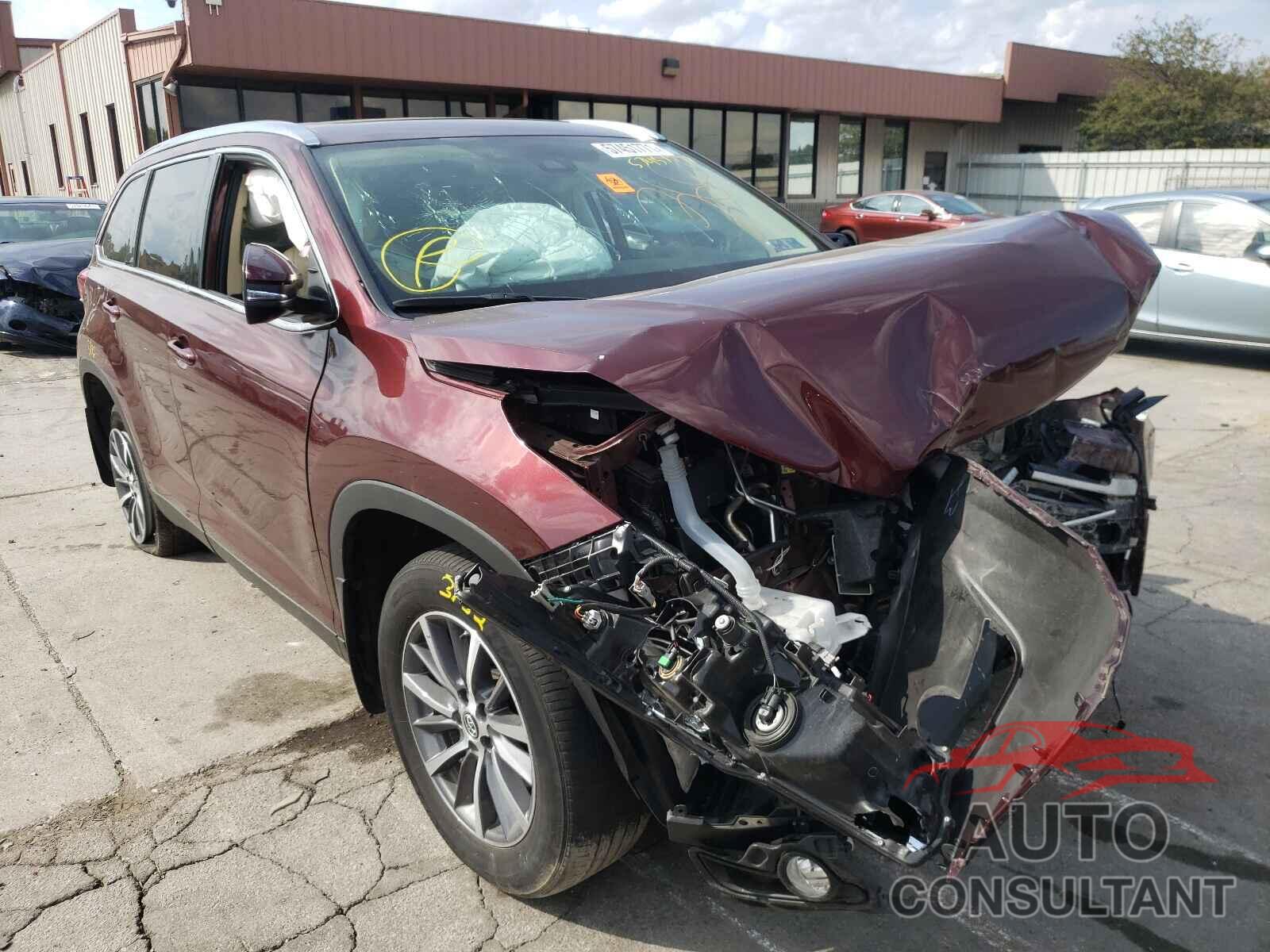 TOYOTA HIGHLANDER 2019 - 5TDJZRFH0KS918987