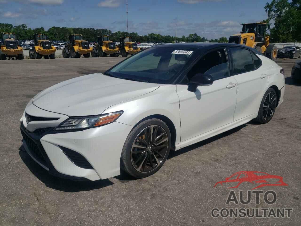TOYOTA CAMRY 2018 - 4T1B61HKXJU023343