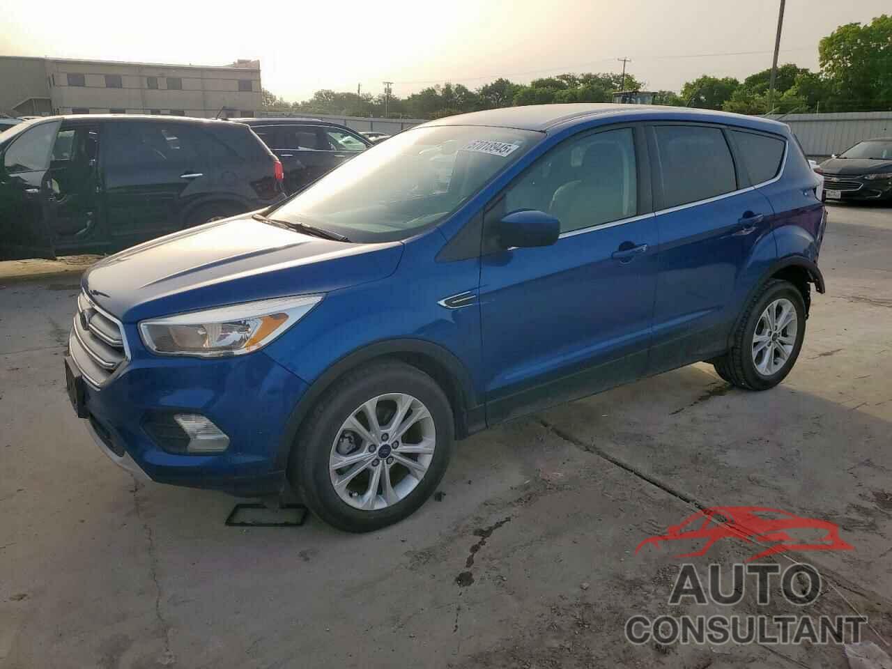 FORD ESCAPE 2017 - 1FMCU0GD4HUE94017