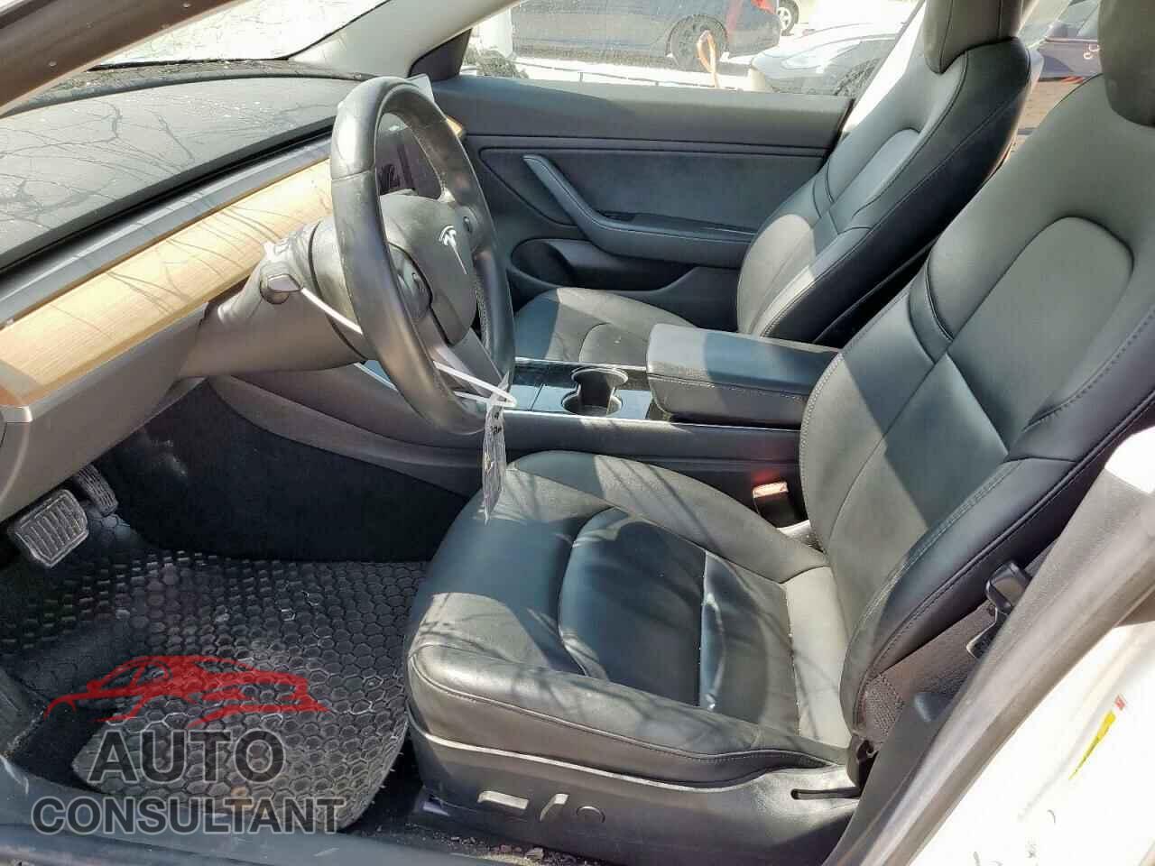 TESLA MODEL 3 2018 - 5YJ3E1EA7JF005740