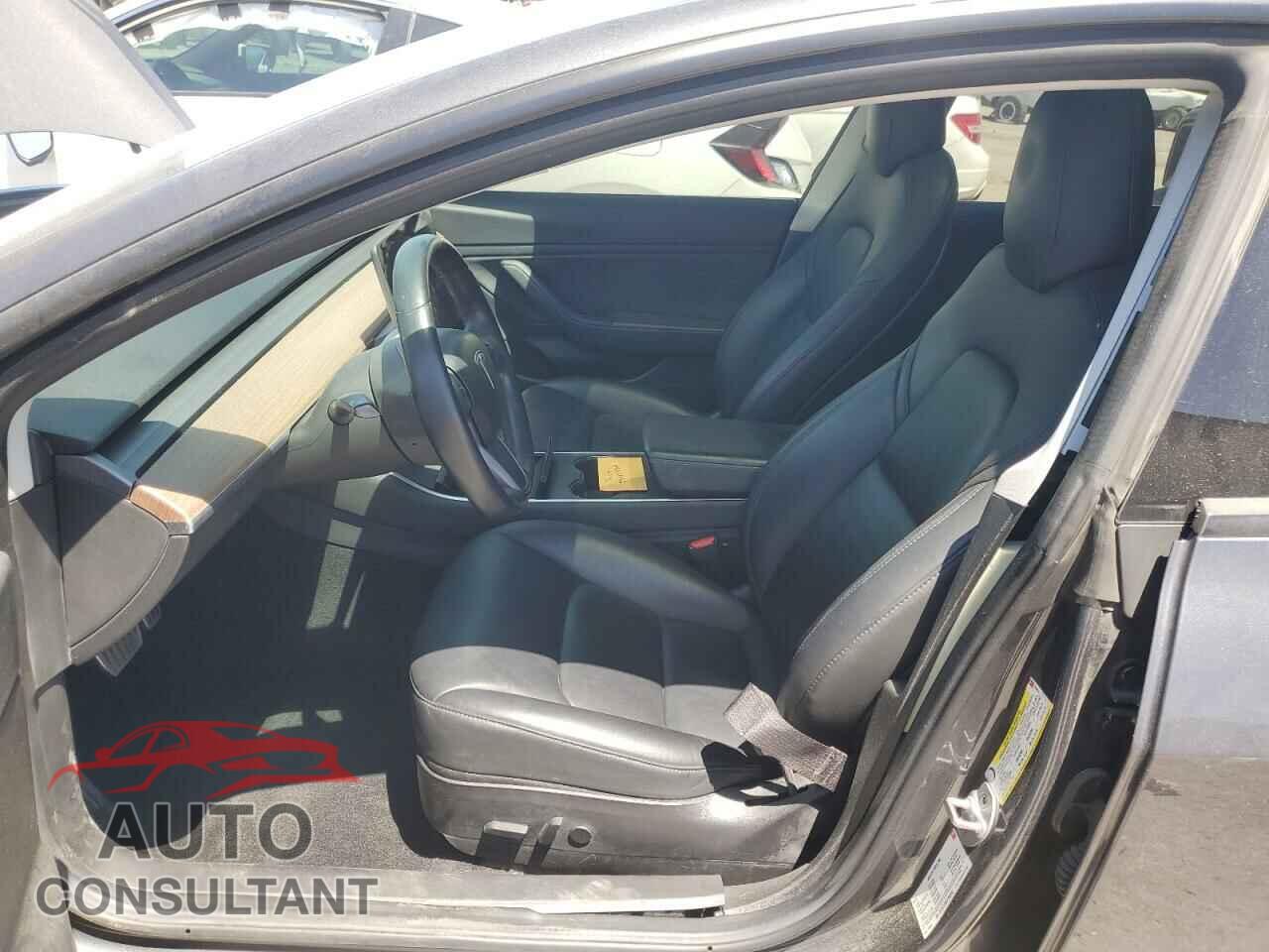 TESLA MODEL 3 2018 - 5YJ3E1EB6JF083032
