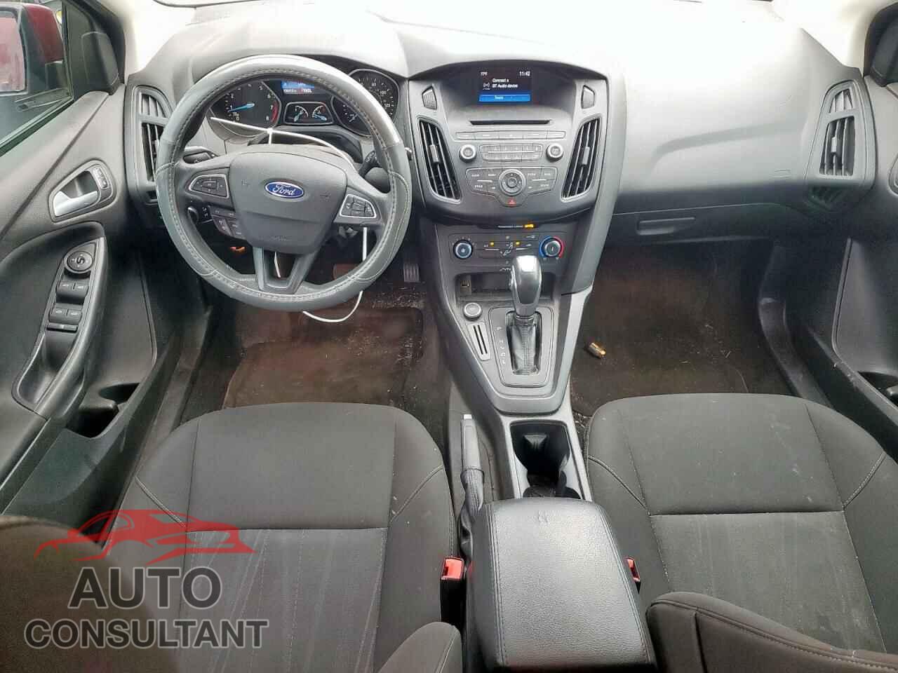 FORD FOCUS 2015 - 1FADP3K25FL384500