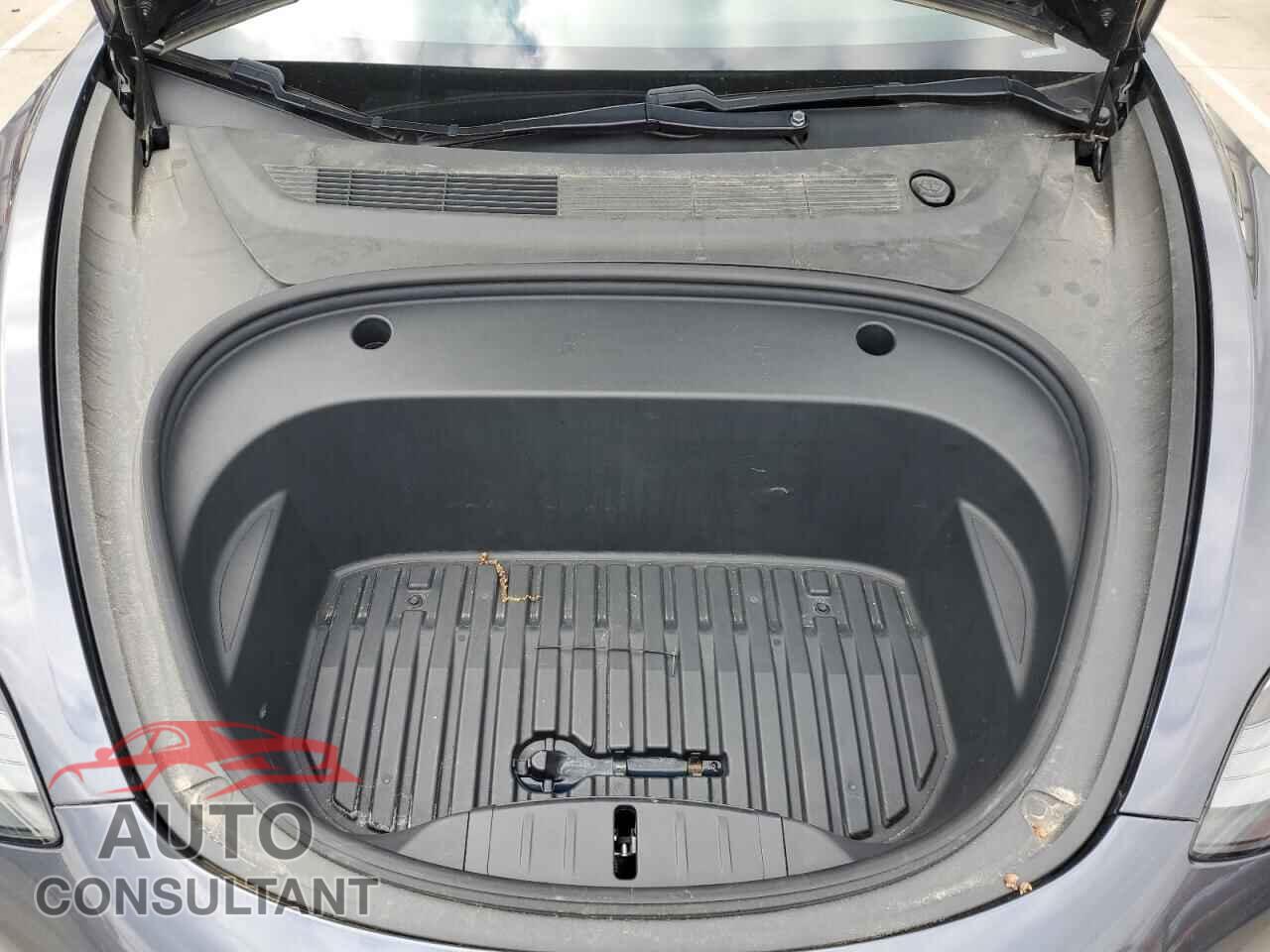 TESLA MODEL 3 2021 - 5YJ3E1EC0MF995698