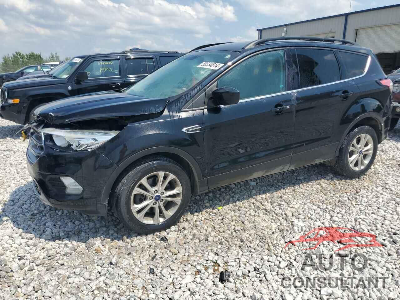 FORD ESCAPE 2017 - 1FMCU9GD4HUC68287