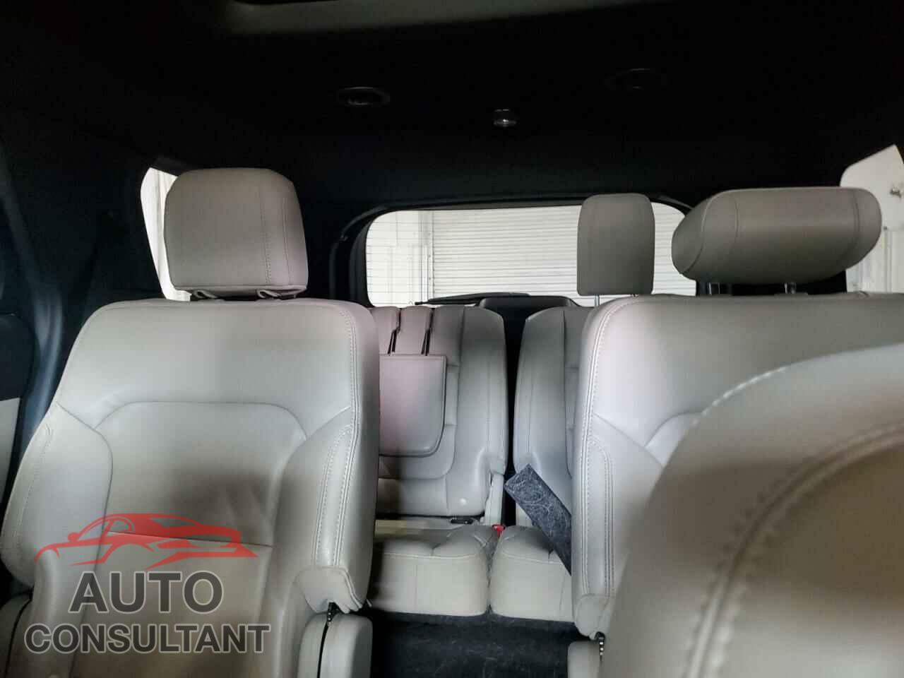 FORD EXPLORER 2018 - 1FM5K8D81JGA40929